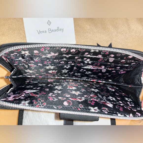 Vera Bradley RFID Turnlock Wallet - Picture 4 of 6